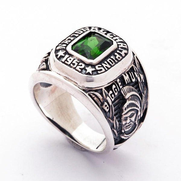 Зеленое спортивное мужское кольцо