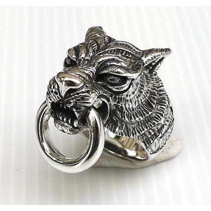 Ring aus Sterlingsilber mit Tigerkopf